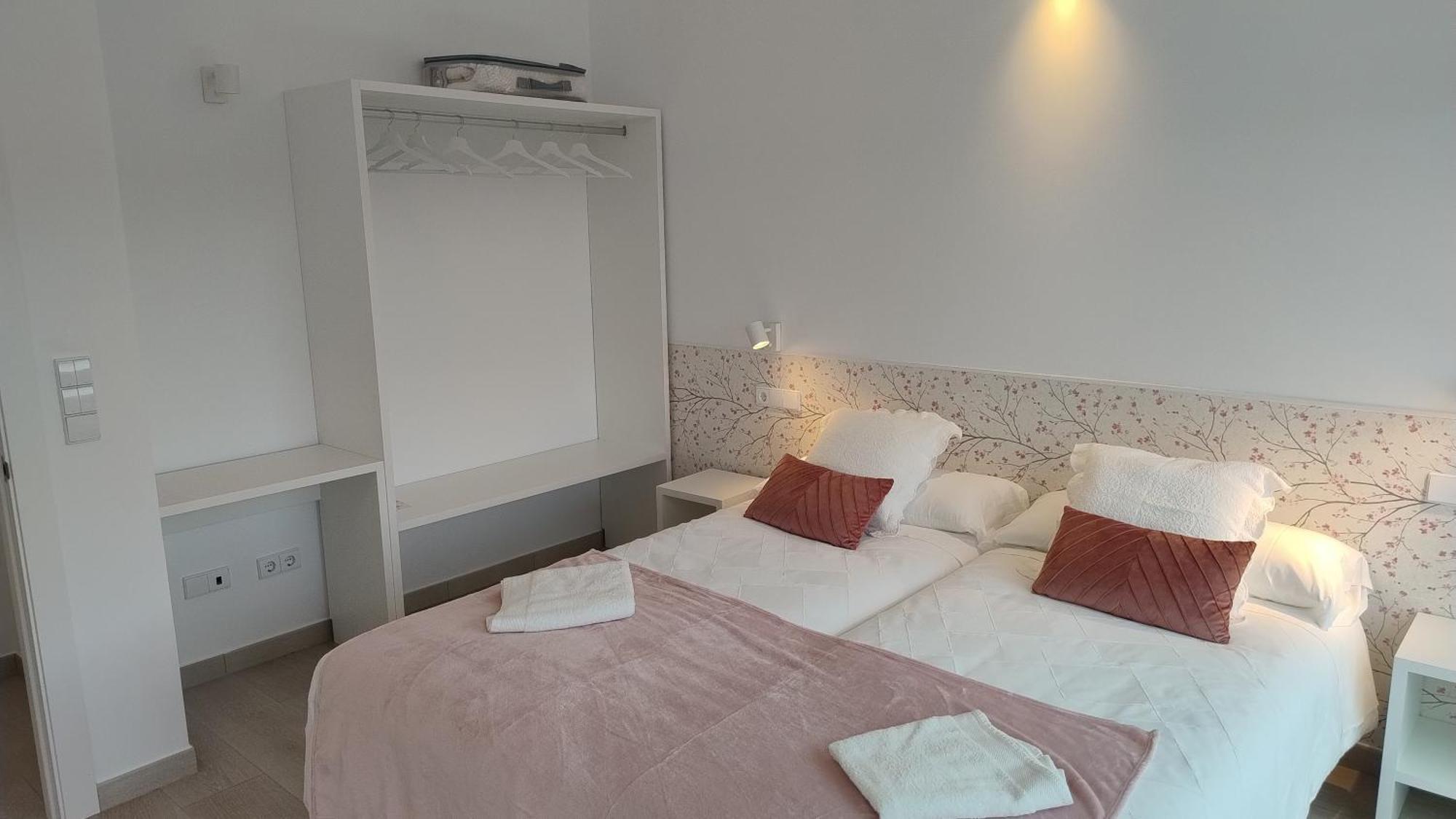 Casas Turisticas Lar Jardin - Parking Privado Santiago de Compostela Zewnętrze zdjęcie