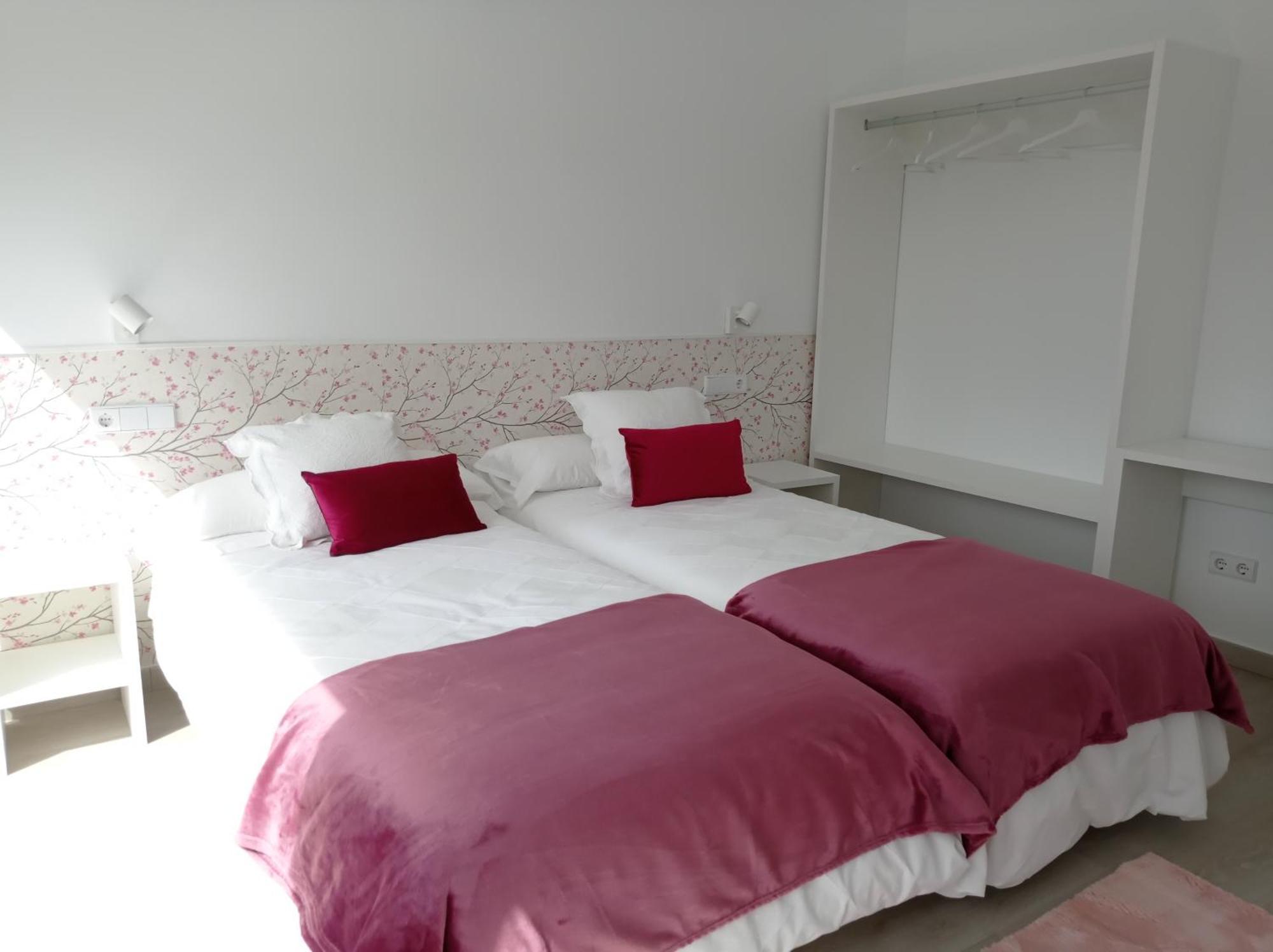 Casas Turisticas Lar Jardin - Parking Privado Santiago de Compostela Zewnętrze zdjęcie
