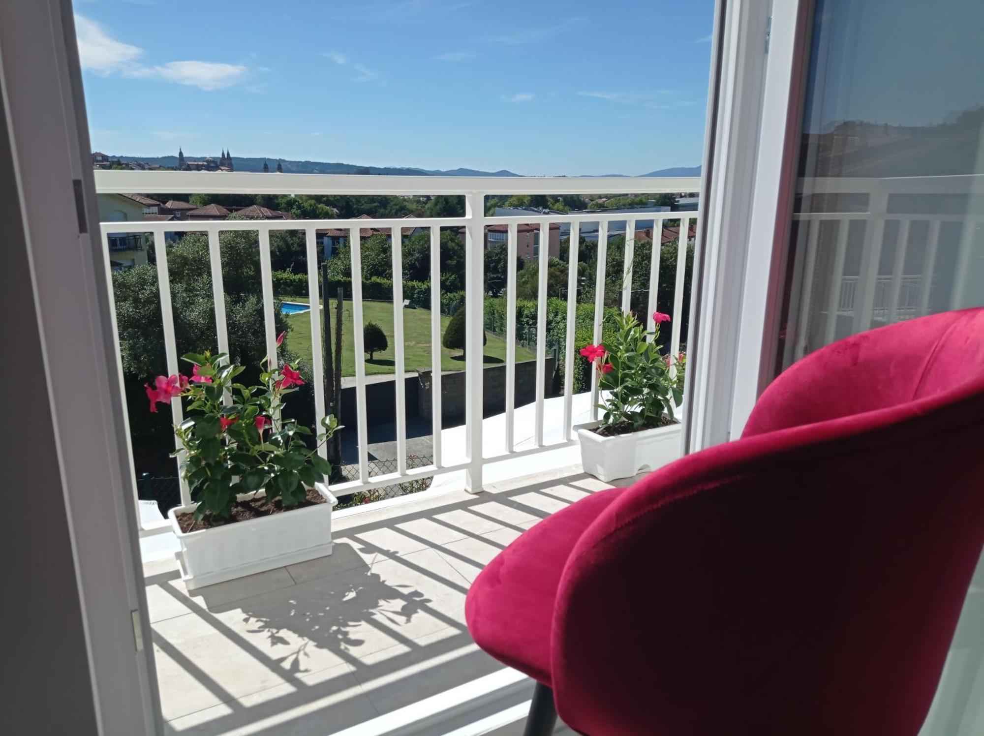 Casas Turisticas Lar Jardin - Parking Privado Santiago de Compostela Zewnętrze zdjęcie