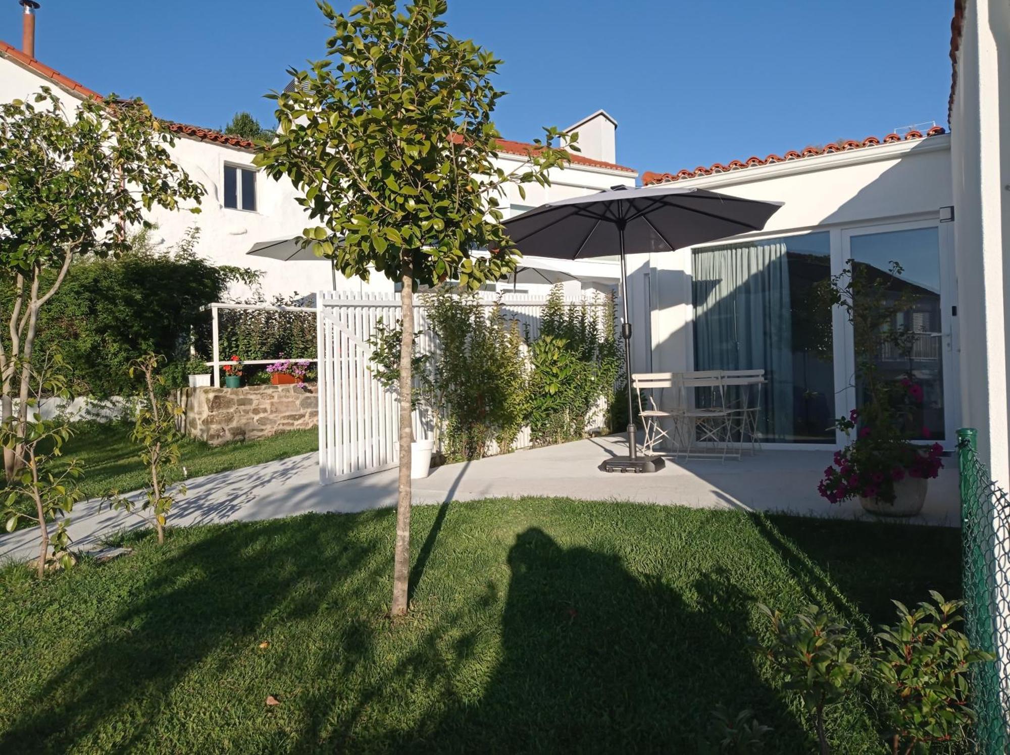 Casas Turisticas Lar Jardin - Parking Privado Santiago de Compostela Zewnętrze zdjęcie