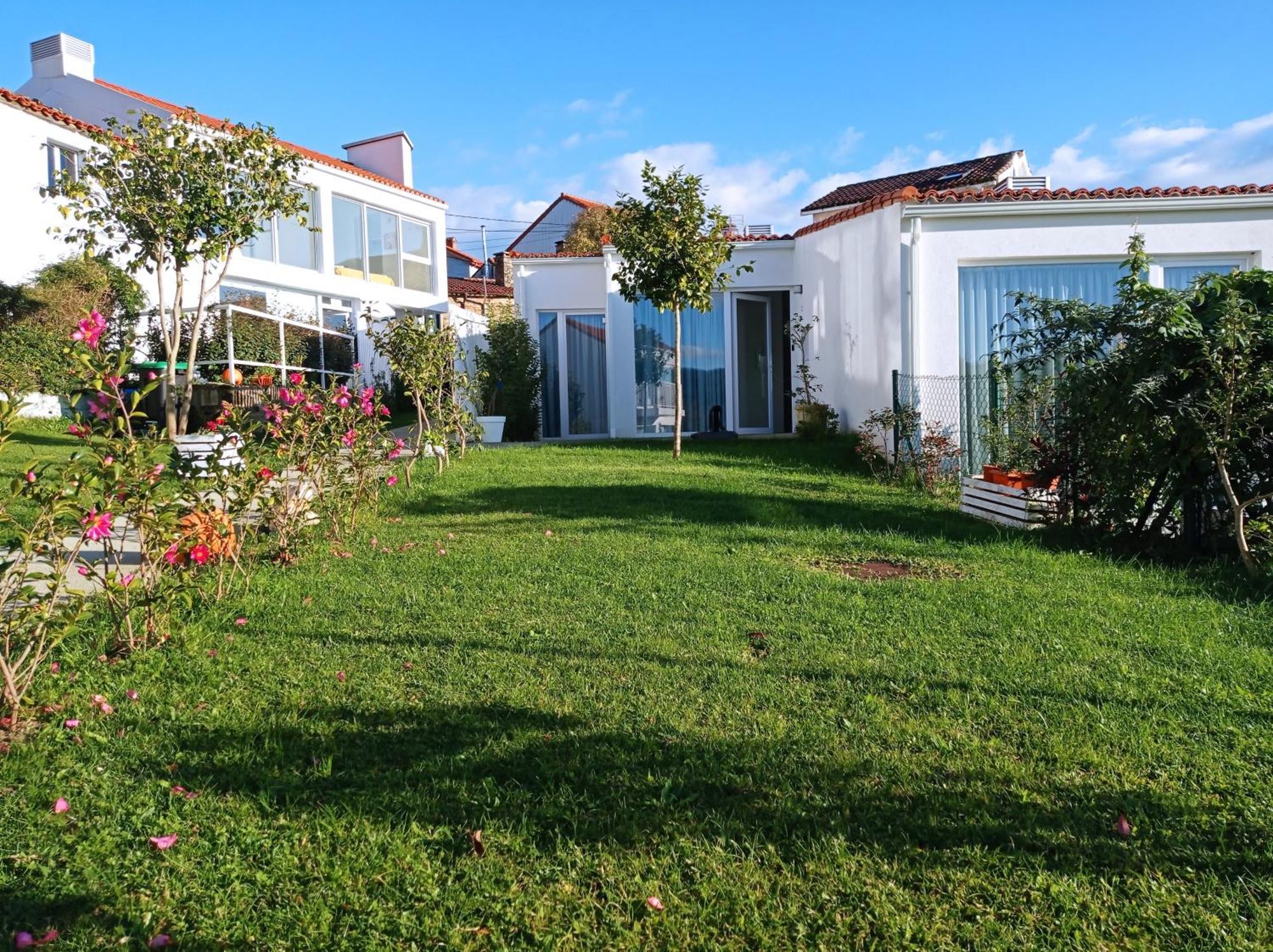 Casas Turisticas Lar Jardin - Parking Privado Santiago de Compostela Zewnętrze zdjęcie
